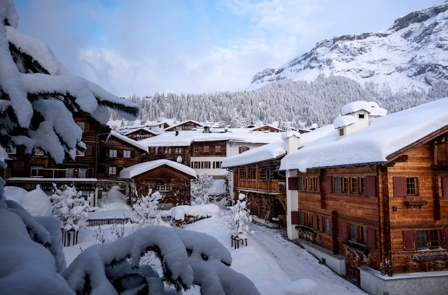 Lodging at Snow Creek